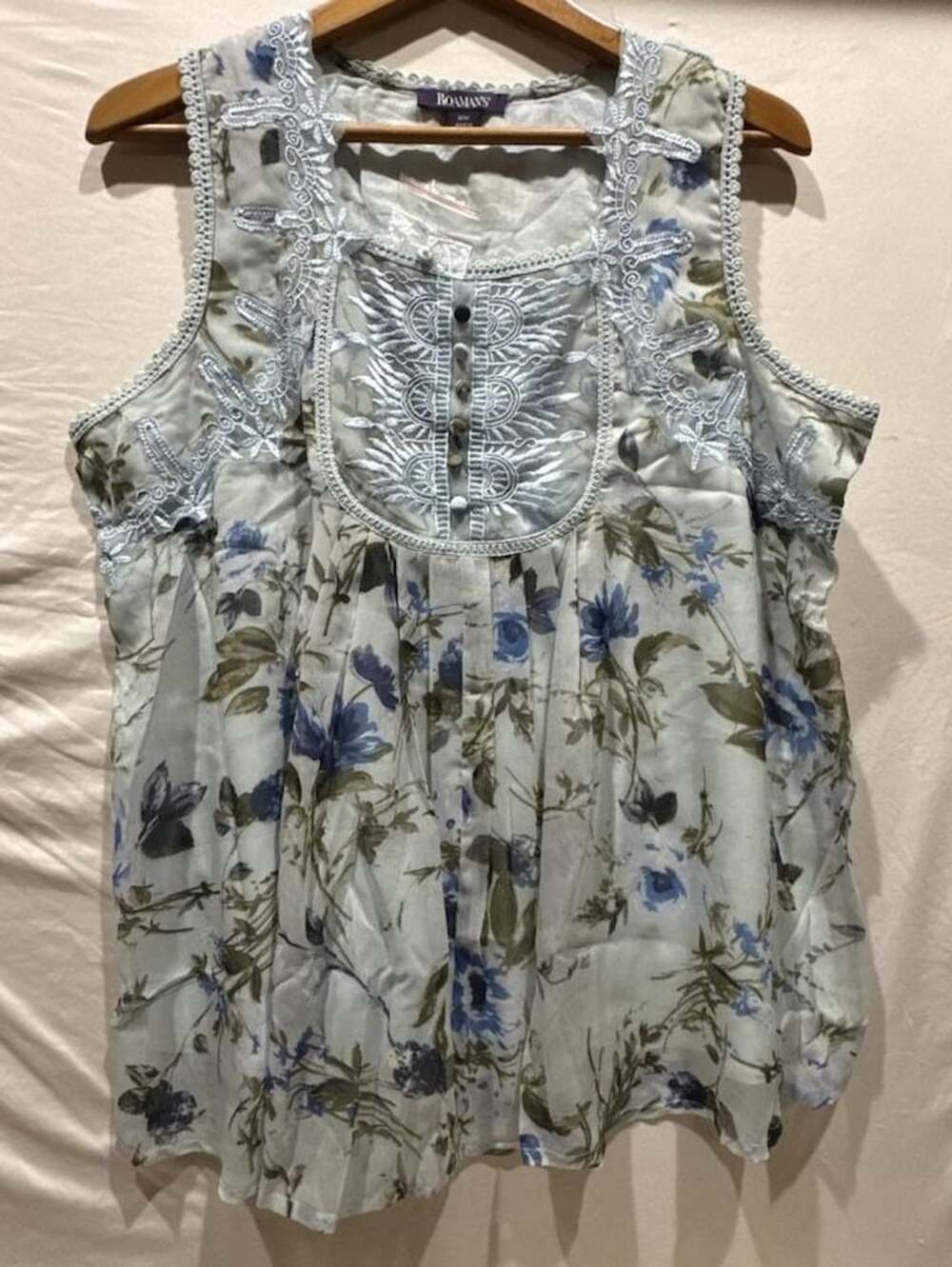 Roaman's Angel Chiffon Blouse Size 16W Blue Watercolor Floral